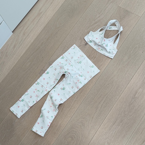 Women's Floral White Leggings Set - Picture 2 of 4